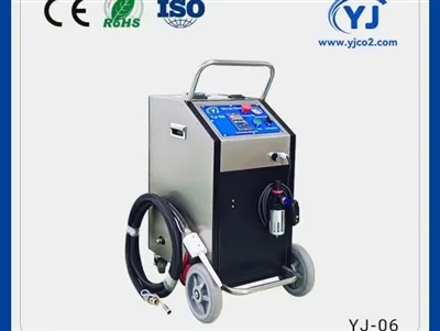 제약 장비 세척: 드라이아이스가 엄격한 위생 기준을 충족하는 방법